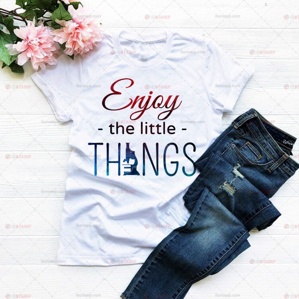 تی شرت آزمایشگاهی طرح Enjoy The Little Things